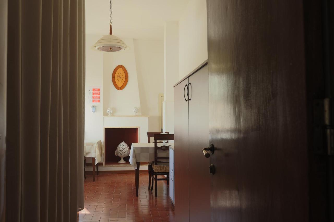 Bed&Bread Piazza 'Nzegna Bed & Breakfast Carovigno Luaran gambar